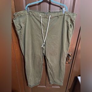 Torrid Pull-On Boyfriend Straight Stretch Twill Mid-Rise Pant